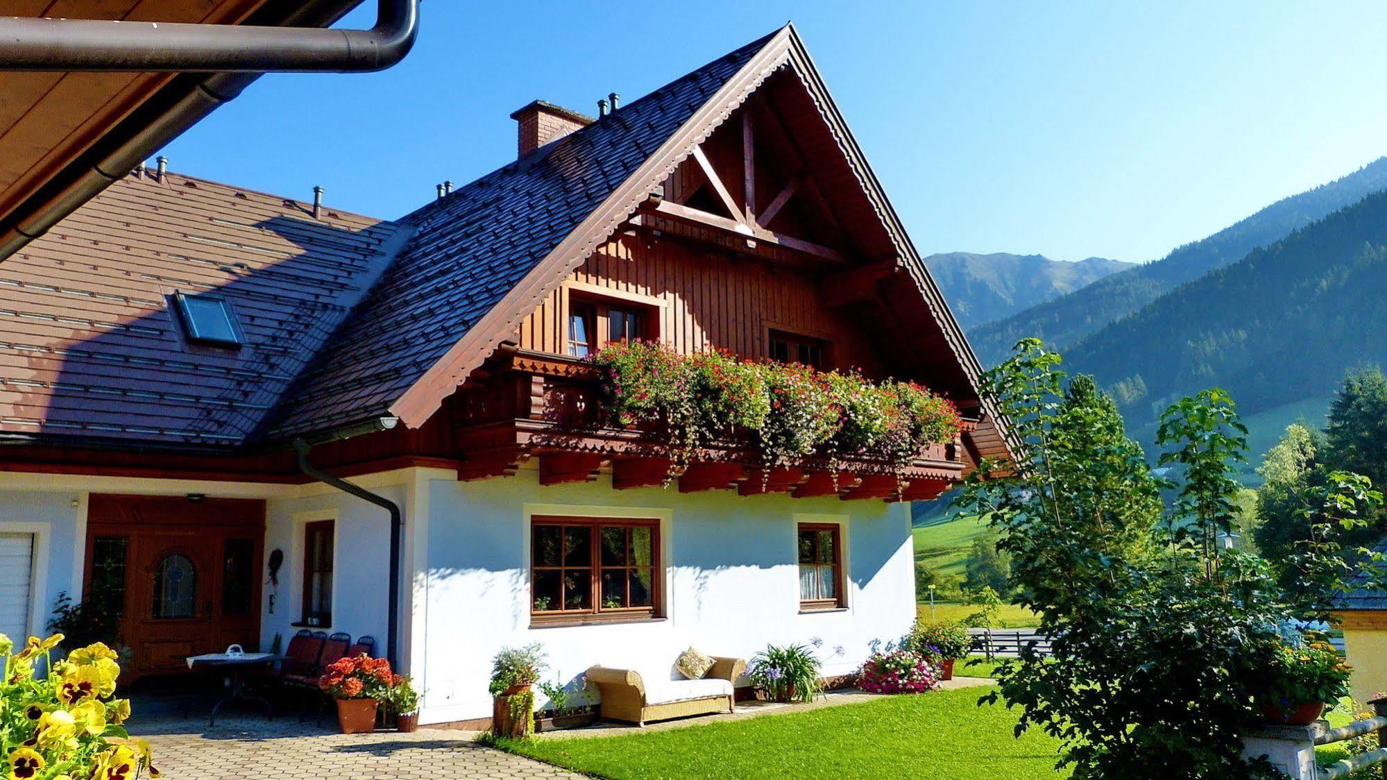 Gasthof Zur Gams Donnersbachwald Extérieur photo